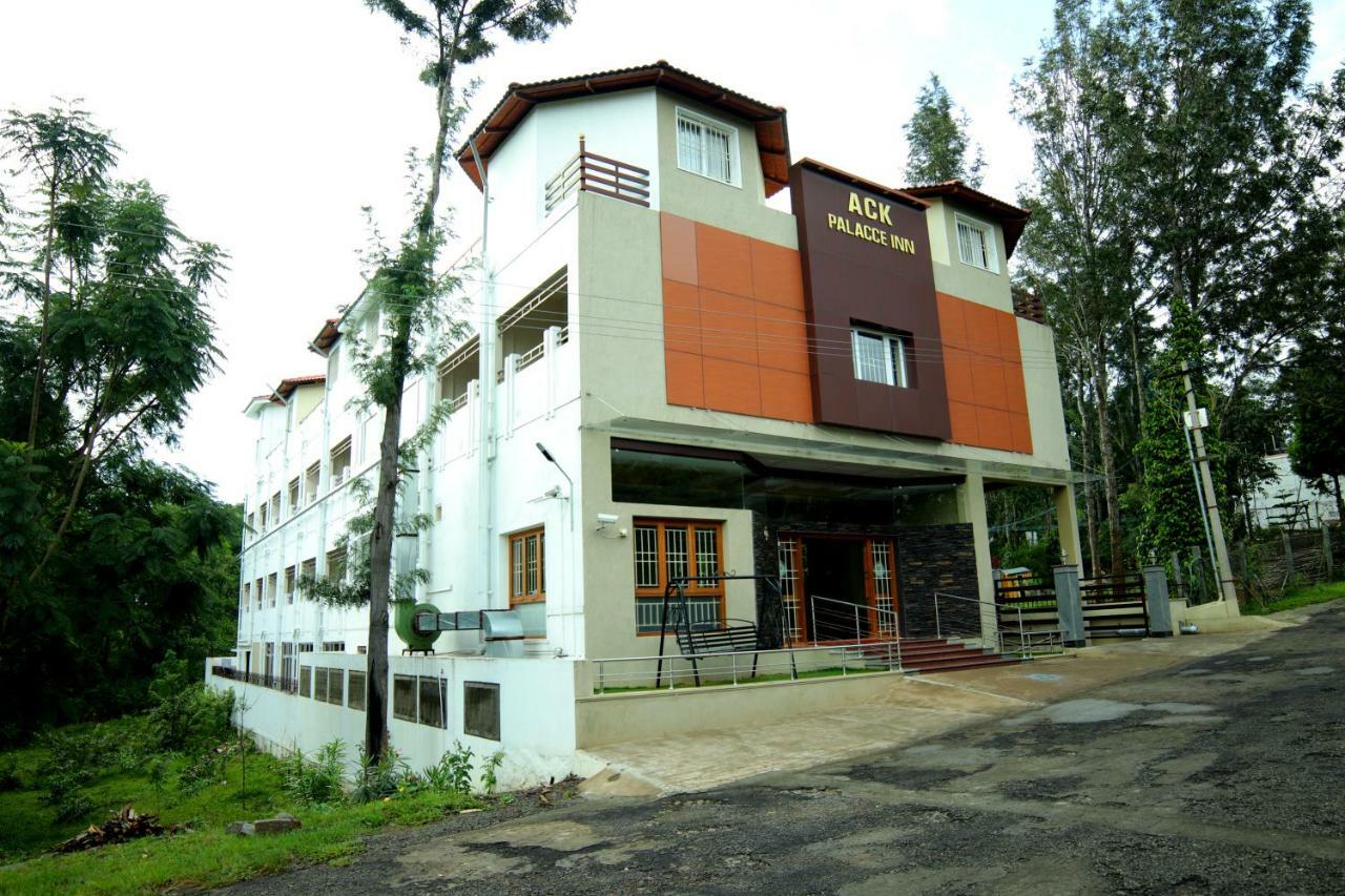 Ack Palacce Inn Yercaud Exterior foto
